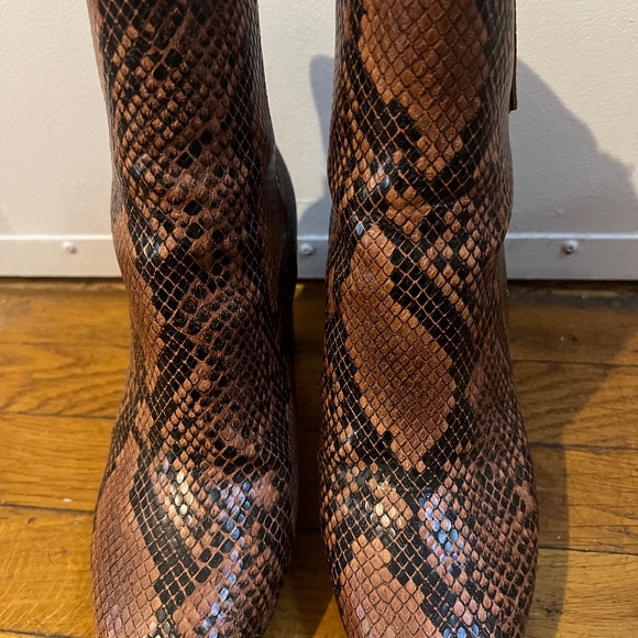 Brown Snakeskin Boots with Chunky Heels - Picture 5 of 5
